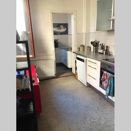 Holiday home Maison Entiere Emplacement Ideal Sur Amiens